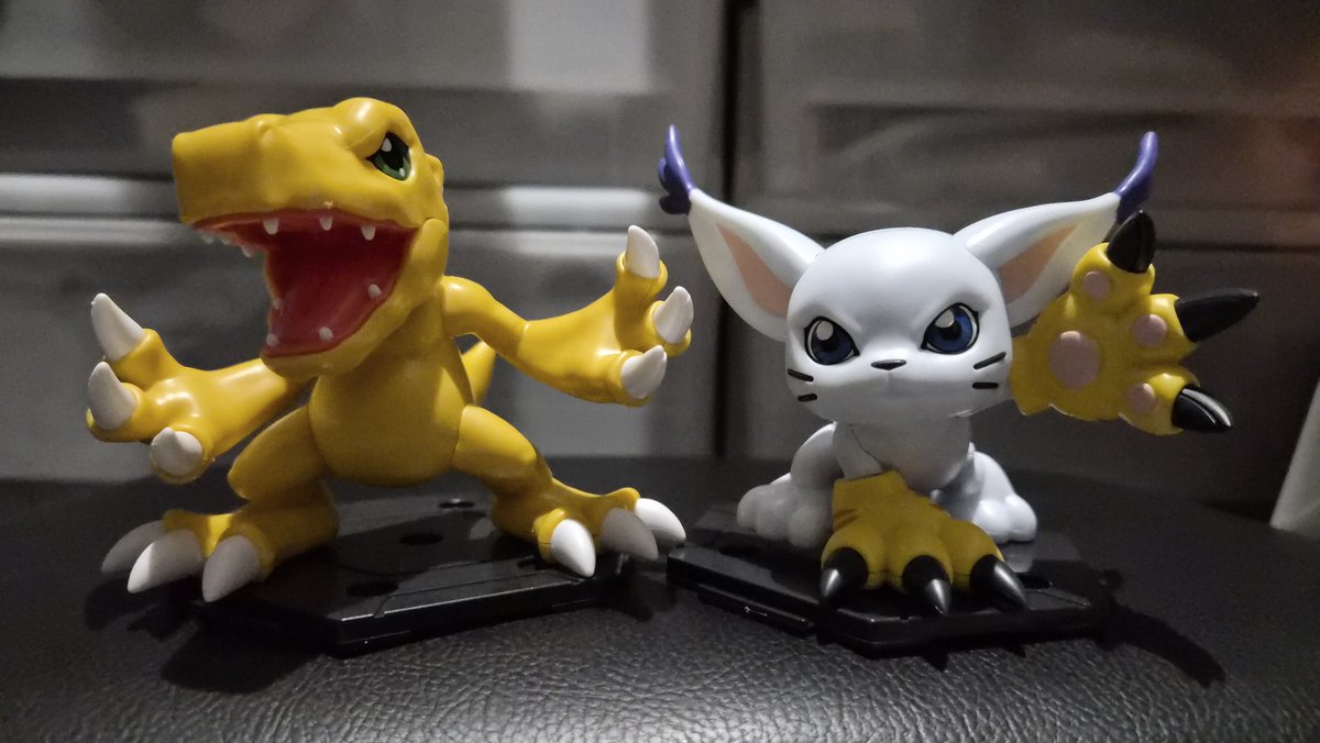 Sur_shin's tweet photo. デジモンギャザリングはアグモンとテイルモンだった https://t.co/9ztTRJY12k
