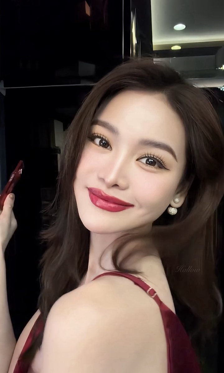 Thisshalloween's tweet photo. สวยมากกกก โซฮอต!💋🔥 #LipTattooTP
ENGFA THE BELOVED STAR20
#อิงฟ้ามหาชน #EngfaWaraha @EWaraha https://t.co/yqlUNS8ub8