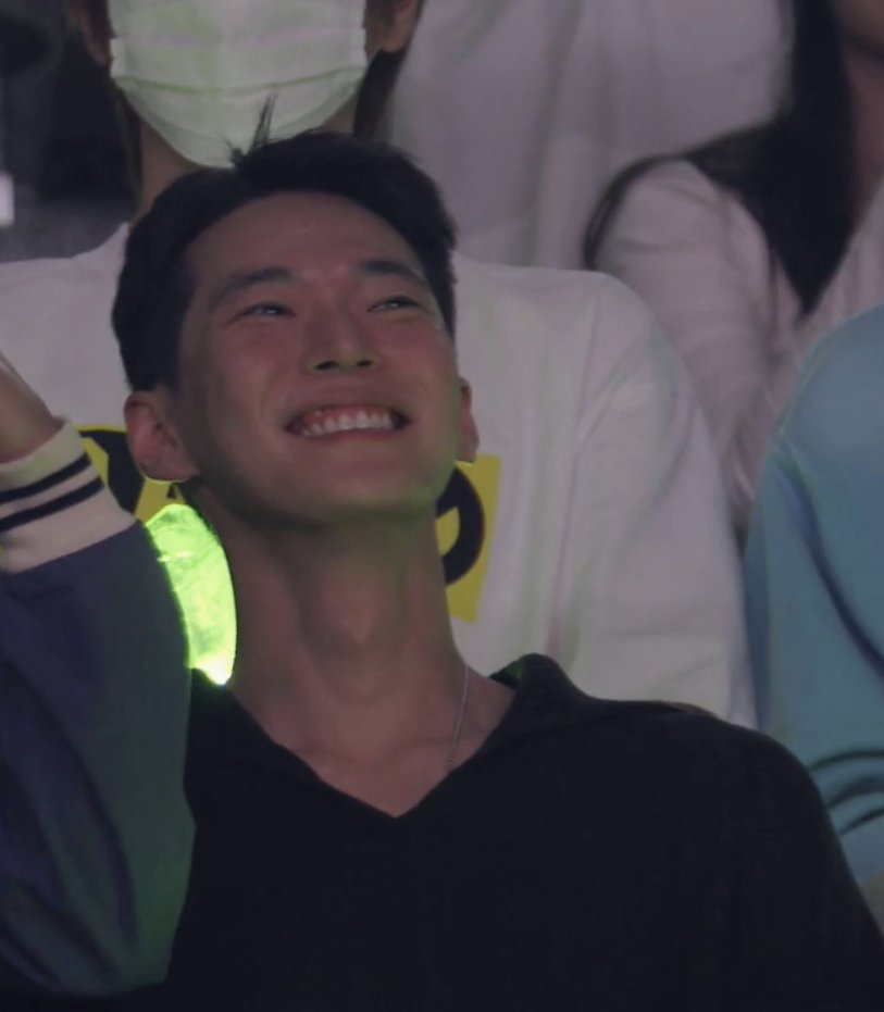 agustinaa0813's tweet photo. abs or bisep?

“doyoung's gummy smile” 🥹 https://t.co/IB5Yc20AGr