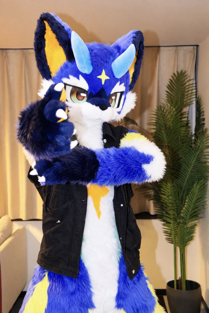 Kose1_furry's tweet photo. 心撃ち抜いてやる！🫵💥✨️

#furmony  #furry #鸿萌造物 https://t.co/Wd3JKhLD10