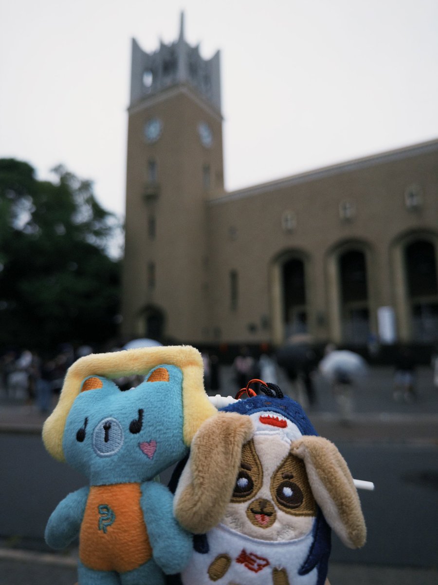 yellow7hh's tweet photo. Perm &amp; Wesley attended the graduation ceremony at Soudai 🤏 https://t.co/J2xn2lVzQ8