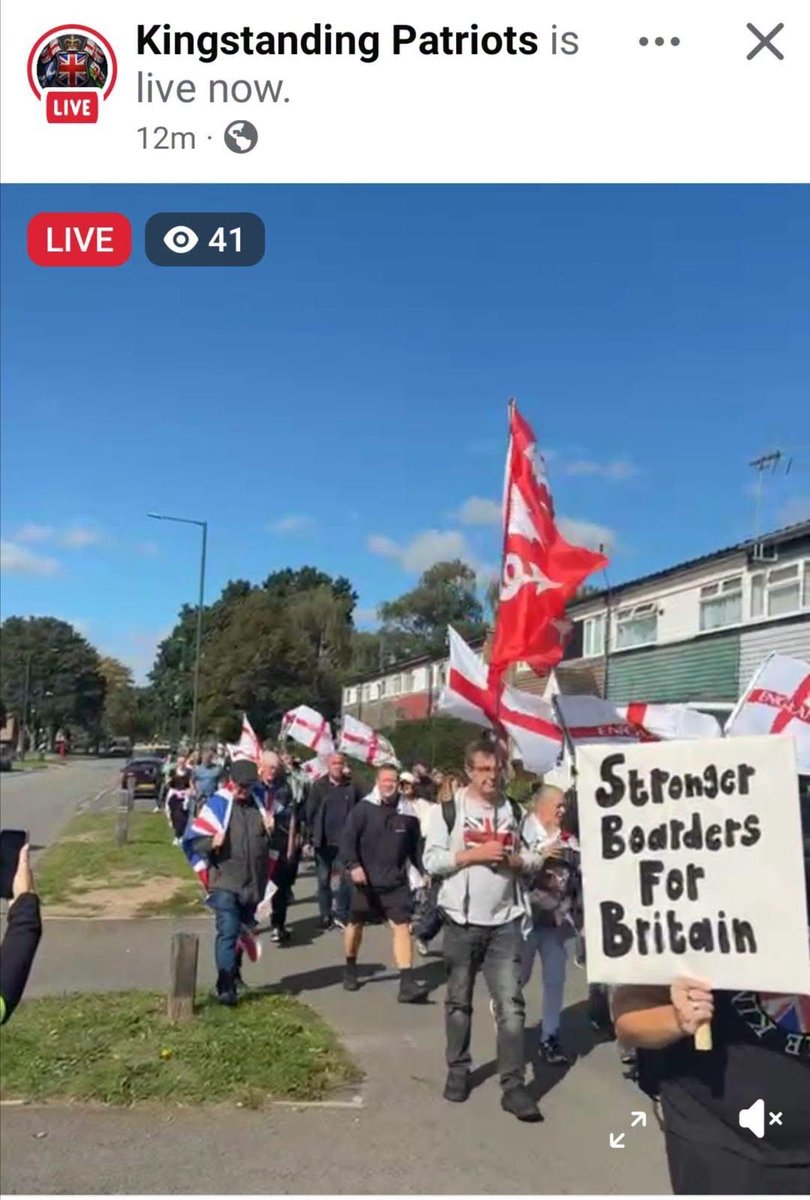 TheRealJamieKay's tweet photo. “If they come here, they should learn the language!”

Also them: “Stronger BOARDERS for Britain.”

You couldn’t write it. Well, apparently neither could they. https://t.co/hZVvX7XFGK