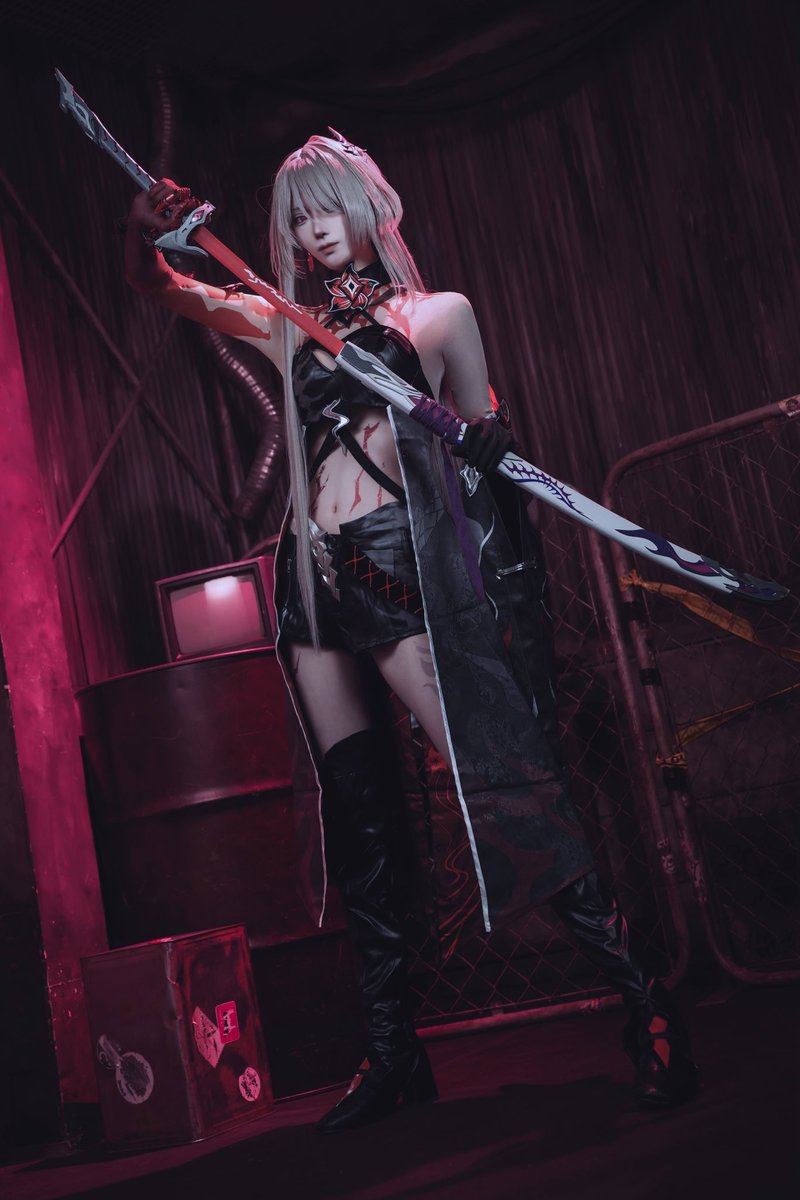 Aslaba_X's tweet photo. 【Cosplay🍑】

 ︎︎                    自̶滅̶者̶

#HonkaiStarRail #Acheron https://t.co/dccnLLNTV8