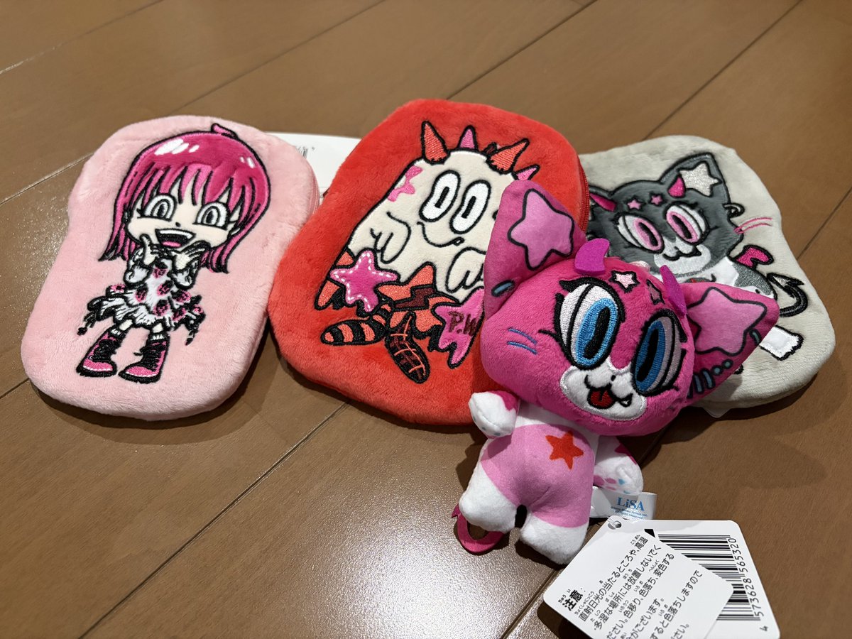 YuLin_1724's tweet photo. コンプしたかったけどこれが限界でした😇
オンクレはまじで難しい。
イチちゃん超可愛い💕

#LiSA https://t.co/YlvuykPkIe