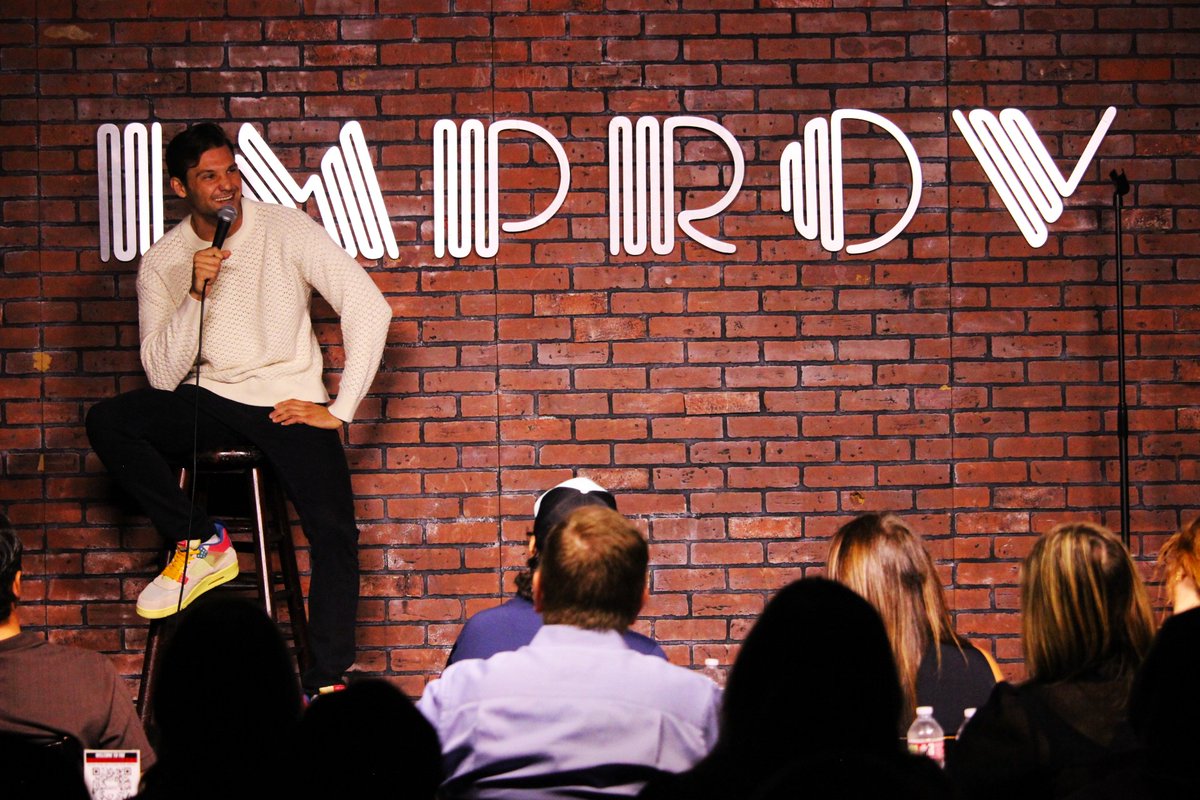 AddisonImprov's tweet photo. Amazing shows in #Dallas #DFW at our #Addison club with @jeremypiven #JeremyPiven this weekend featuring @mrnickcallas! One more show tonight, just a few tickets left. Link in our bio, get yours now!
📸 @billy_ansoff https://t.co/tsBaPRSpNa