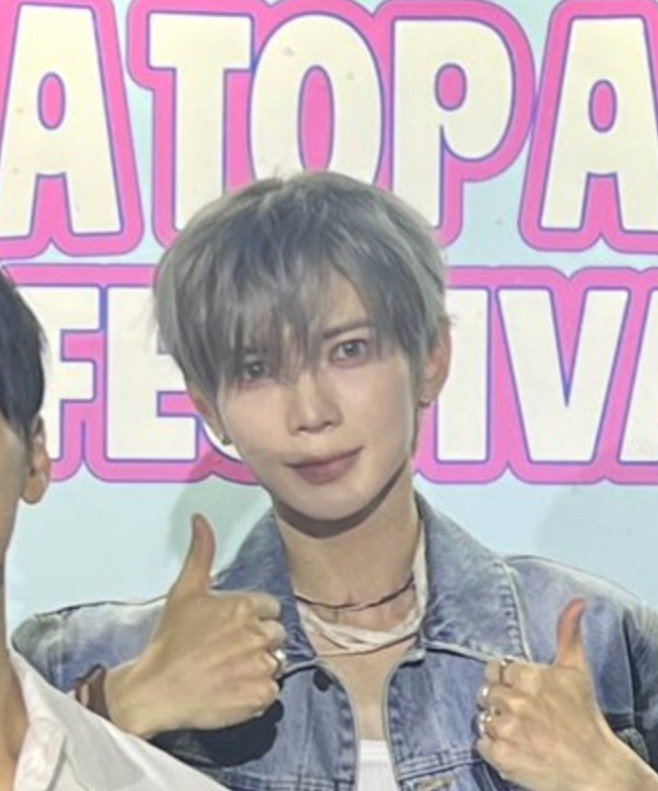 1fore_tooth's tweet photo. 왤케 예뻐🫳🫳🫳 https://t.co/3VMcRCyLOR