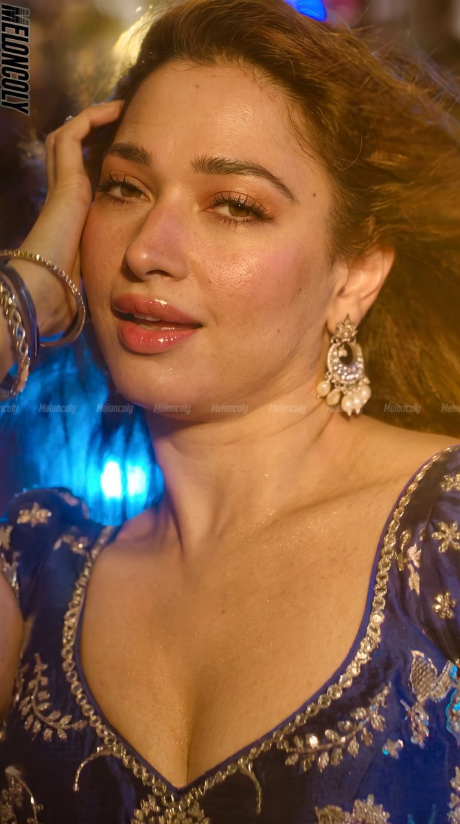 StarsAdda_'s tweet photo. #Tamannaah #TamannaahBhatia

The perfect navel https://t.co/v2i4Vc1Olb