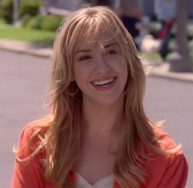MunkyBreadd's tweet photo. my #rarepair Blaire from Ted n Julie from Desperate Housewives https://t.co/dPAQjFIU0s