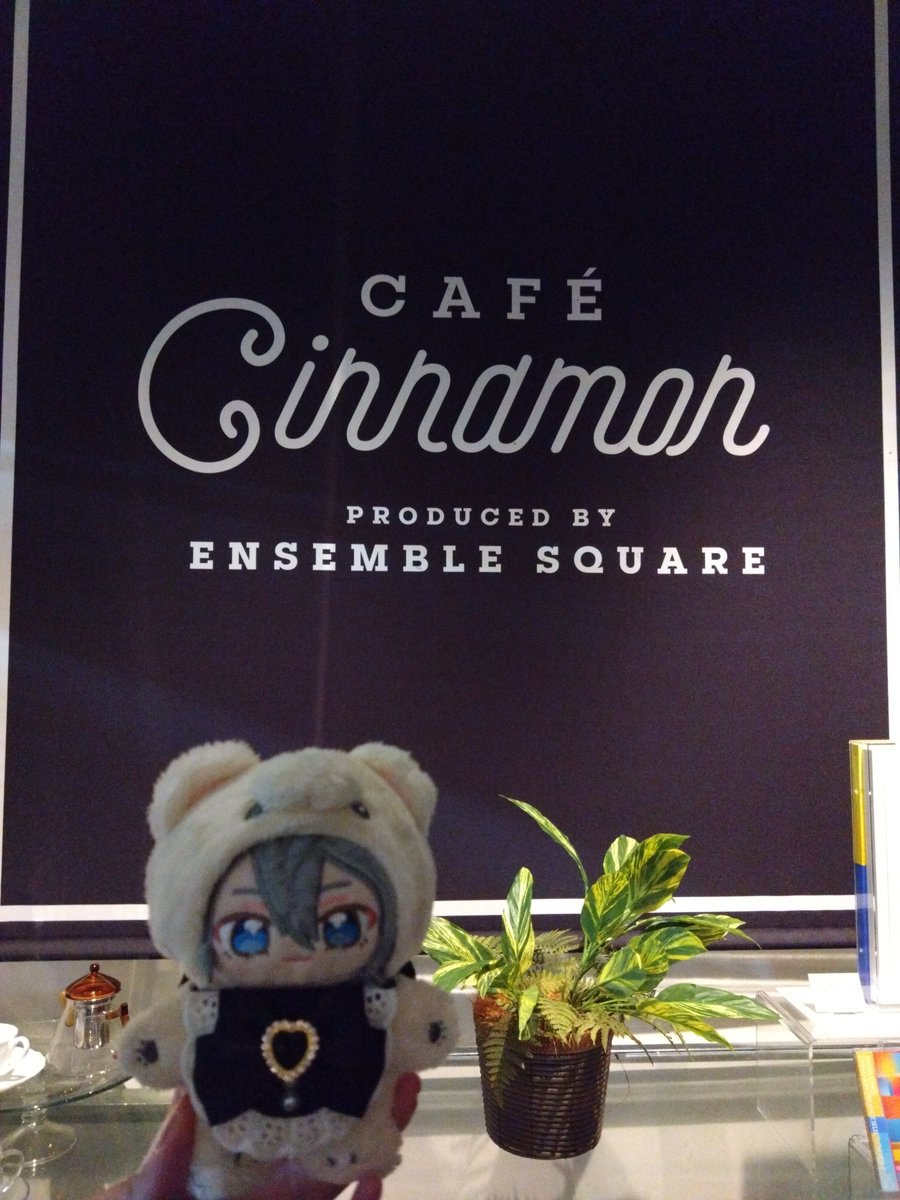 ayabonobono's tweet photo. バータイムでいつものご飯食べられないの知らなくて(説明書読まない系アホ)お腹ぐーぐーのまま帰宅中www https://t.co/rc6kGByZcT
