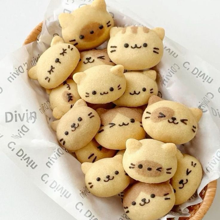 noctnoroi's tweet photo. ㅤ
“Sekali lagi, selamat datang, dan otsukaretasamadeshita!

@aeprixty @ririnyaws @ferydhpi @dmeawi @KaiSaionji @dummyfishes @x63well @bluebberrypie @neebulos @aiilleurs @mcnkei @nomilogy @Iosamos @suimirre @Shinomsam @VICTOSIX @hufckle @blueomoons.”
ㅤ https://t.co/ptSLa6c5tR