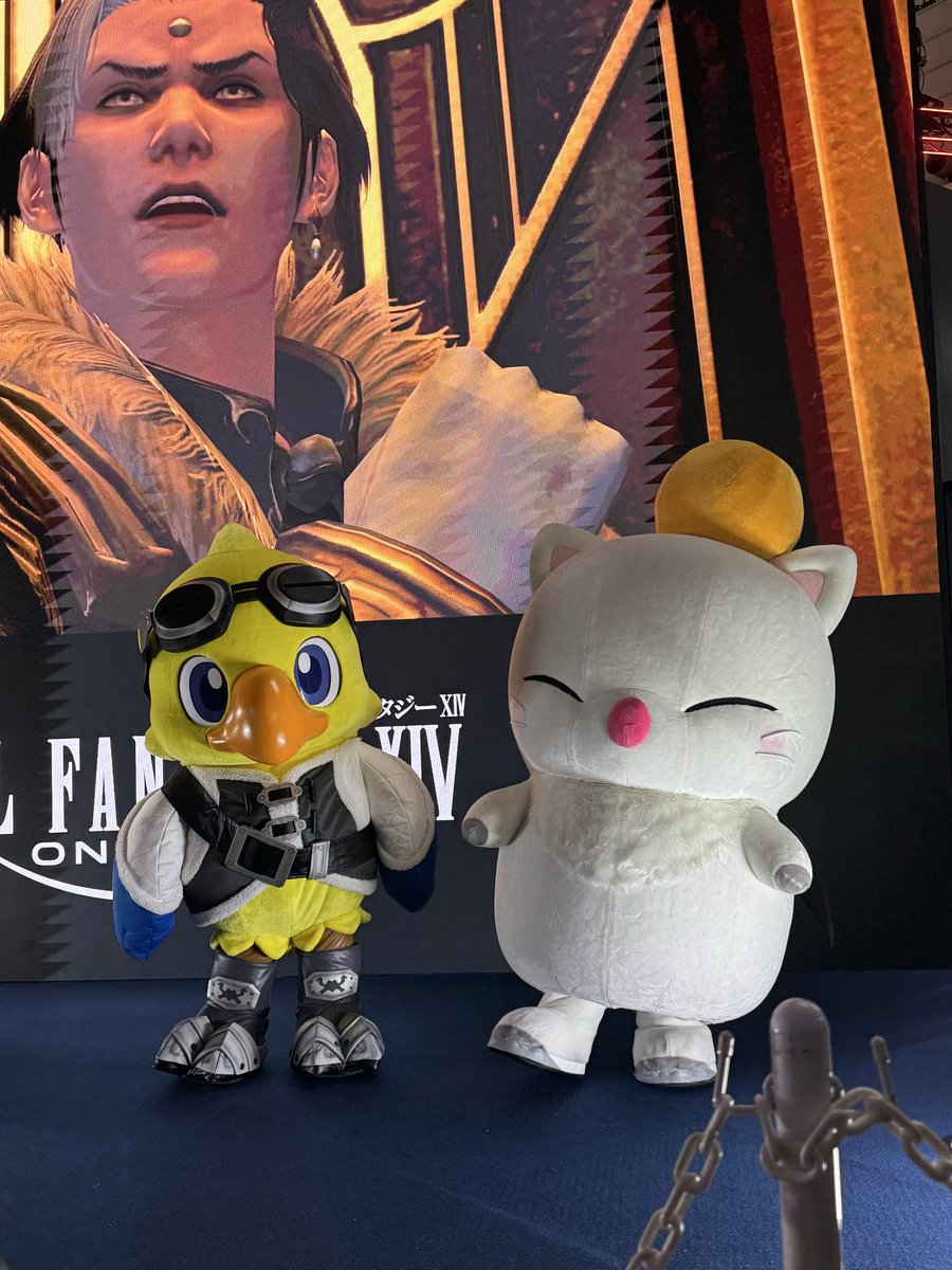 sulaim_765's tweet photo. このスリーショット面白い🤣 https://t.co/9zQQXtpgZ2