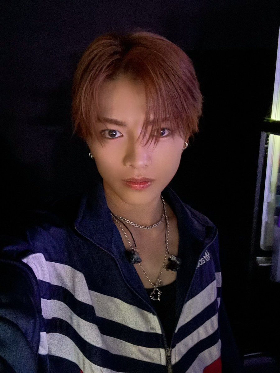 wildblue_ykme's tweet photo. [HAYATE]

今日もありがと～

#AGESTOCK
#WILDBLUE #宮武颯 #HAYATE https://t.co/plQQ9qosFE