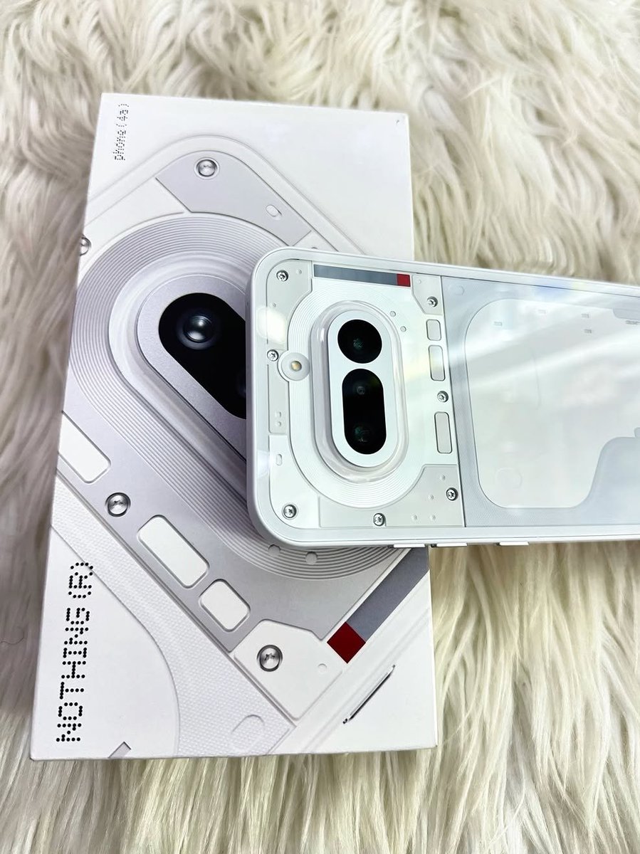 EddieMutisya's tweet photo. How Many Of You Know This Brand Of Phone? https://t.co/4TJKUMm0MZ