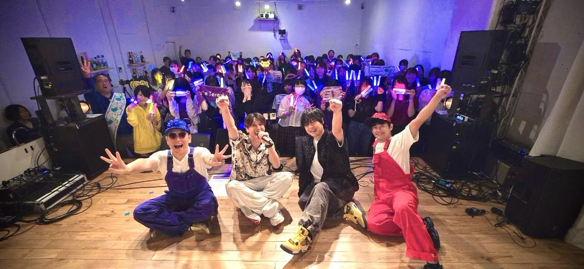 SALFY2024's tweet photo. ＼ おとなのスリーマン！終演🎉 ／

あいにくのお天気の中、ご来場いただき本当にありがとうございました！

皆さまと一緒に過ごした、笑顔あふれる最高の一日！

この特別な時間を共有できたこと、心から感謝しております。

また必ずお会いしましょう✨
#おとなのスリーマン https://t.co/zomPemuGmA