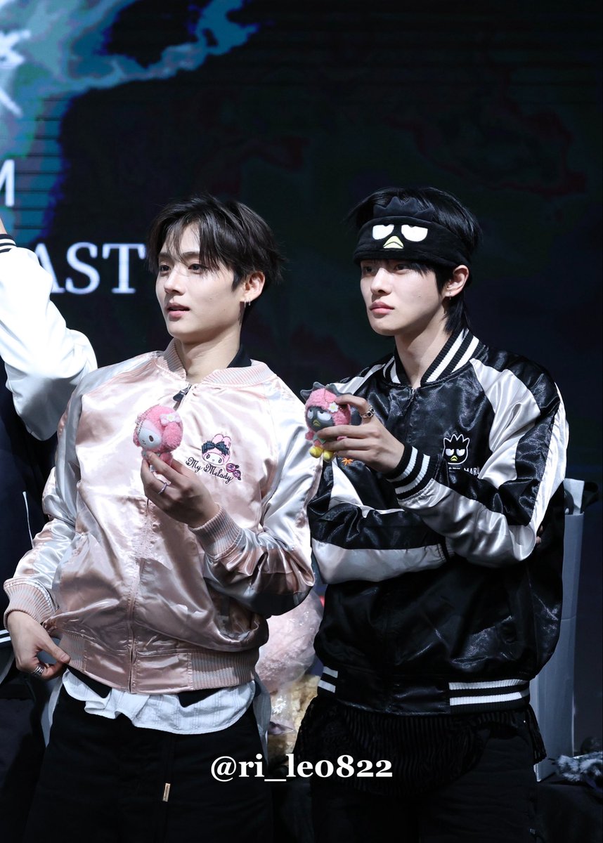 ri_le0822's tweet photo. 상리오즈🐰🐧

#LEO #리오
#Sangwon #상원
#ALPHADRIVEONE
#hellolive 260920 https://t.co/niOLluwwrp