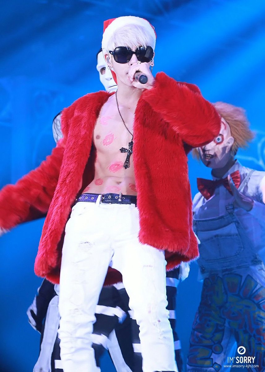 shinyview's tweet photo. 어휘력 딸려서 뭐라 표현해야 될지 모르겠는데
걍 ㅈㄴ 눈물이 남 https://t.co/wOIKlYghxz