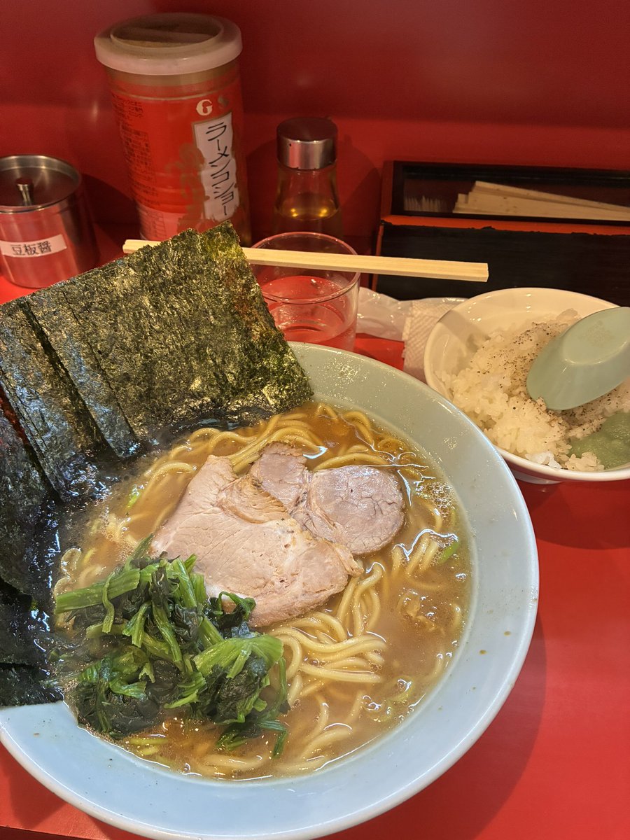 supermomo1981's tweet photo. 黄金家もおいしいよね。　#阪東橋 https://t.co/th1Rkcgtly