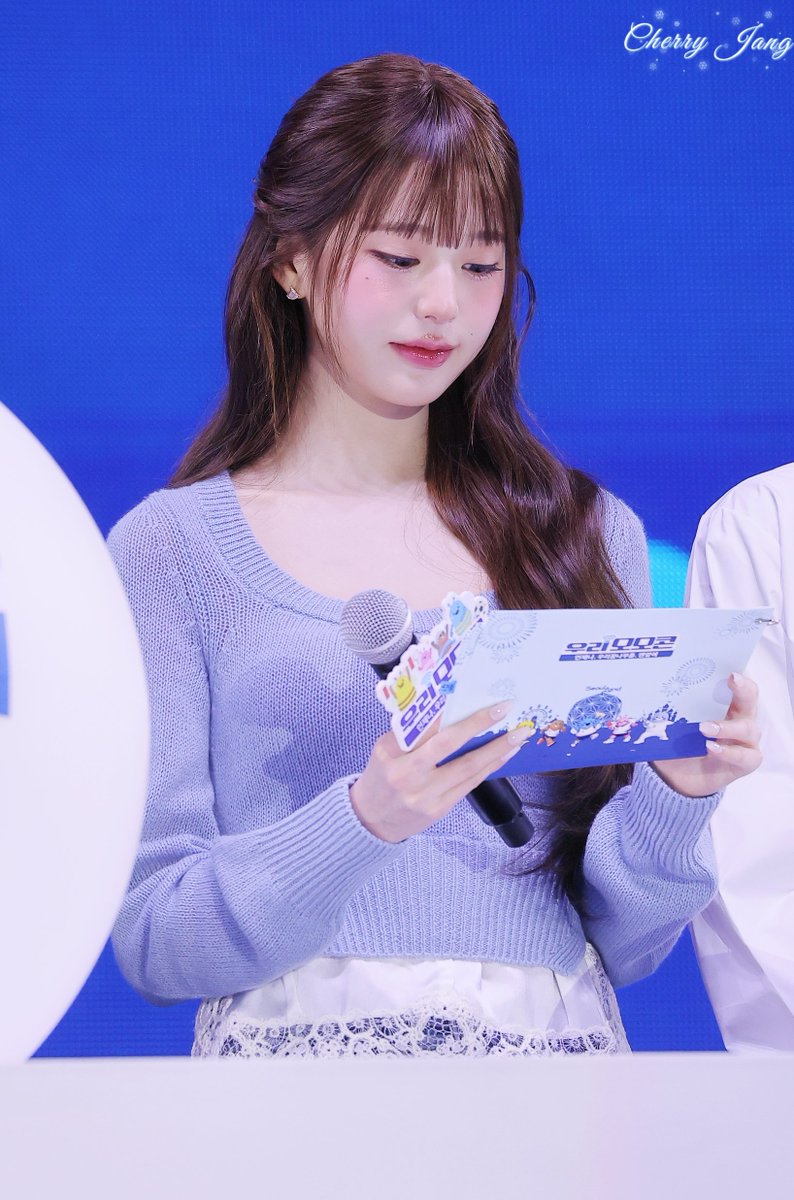 cherry_jang12's tweet photo. 260919🐹🩵
#JANGWONYOUNG #WONYOUNG #아이브 #원영 #IVE https://t.co/wW3pH8X2A8