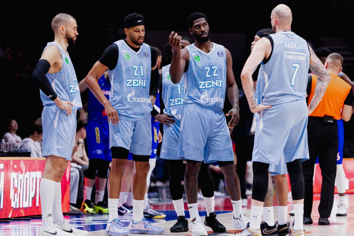 Zheldak_basket's tweet photo. 🚨💣 Zenit finished last at the Super Cup: the blue-white-sky blues sensationally lost to Igokea (79:83). Dusko Ivanovic's charges lost to all of their opponents during the tournament.
The club from Laktasi finished fifth at the Super Cup
#Zenit #Igokea #VTB https://t.co/s9Qj411i8s