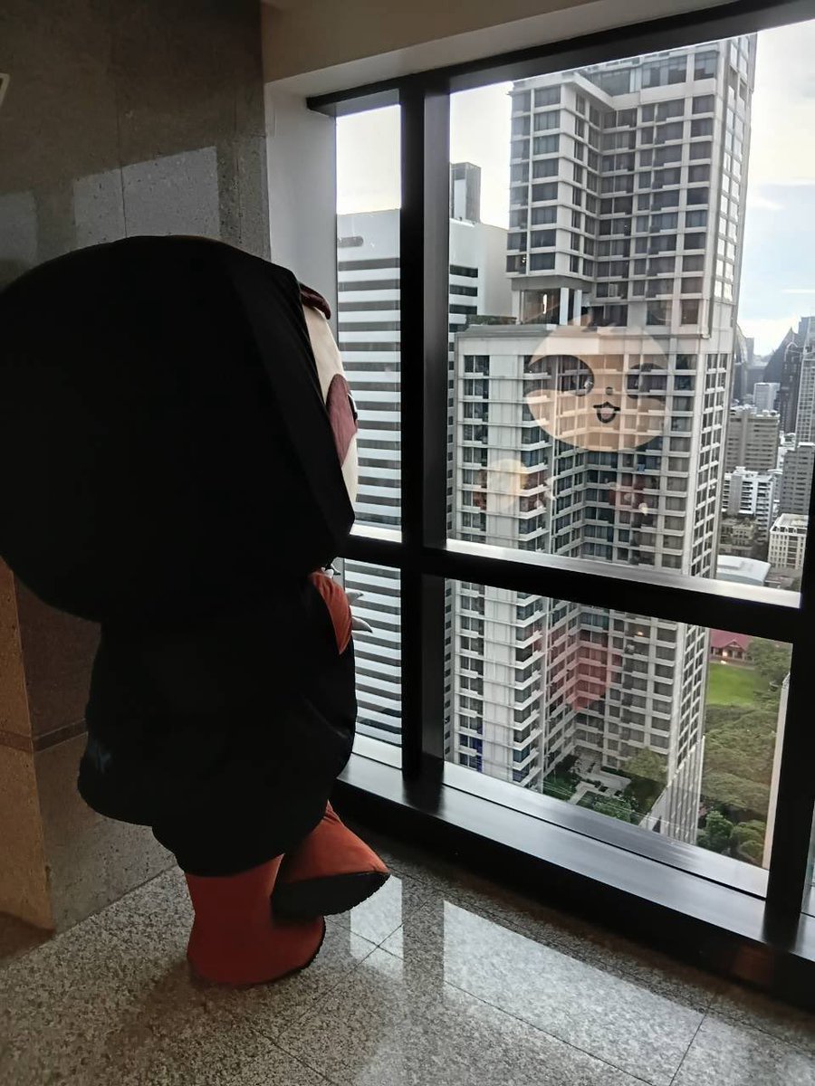 doubleu1012's tweet photo. i kept thinking this looked so familiar and then i realized…. 😭

#winynny  https://t.co/NXnLFCfE9w https://t.co/fLlLxV0TyZ