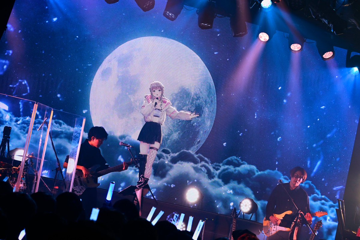Mugensho_RM's tweet photo. 本日は、IORI MATSUNAGA the LAST LIVE『Last Moment』へのご来場、ご視聴誠にありがとうございました。

最後のその日まで彼女はフルスロットルで駆け抜けます。

引き続き、また明日からも応援のほどよろしくお願い致します。

🎵IORI MATSUNAGA the LAST LIVE『Last Moment』セットリスト
M1. ”超”インフルエンサ→☆
M2. 大衆性ロマン
M3. Beyond the Dawn
M4. カクテルライツ
M5. Drive Me Smile
M6. プリズムシェイク
M7. 永遠の場所
M8. Amber Sky

🎤メドレー
M9-1. 彼は誰時の走り方
M9-2. Blazing Out
M9-3. Crazy Rock Girl
M9-4. 我儘コンフリクト
M9-5. Crossed Identity

M10. Edge of Insanity
M11. UNLOCKER
M12. ぐうたらいふ
M13. We are Travelers
M14. Parallel Echoes
M15. Voyage of Us
M16. Awaken Now
M17. フルスロットル！！！！！！
M18. 残歌

📣Encore
En1. NAMED
En2. さよならじゃなくて、また明日

#IORI_LM #松永依織