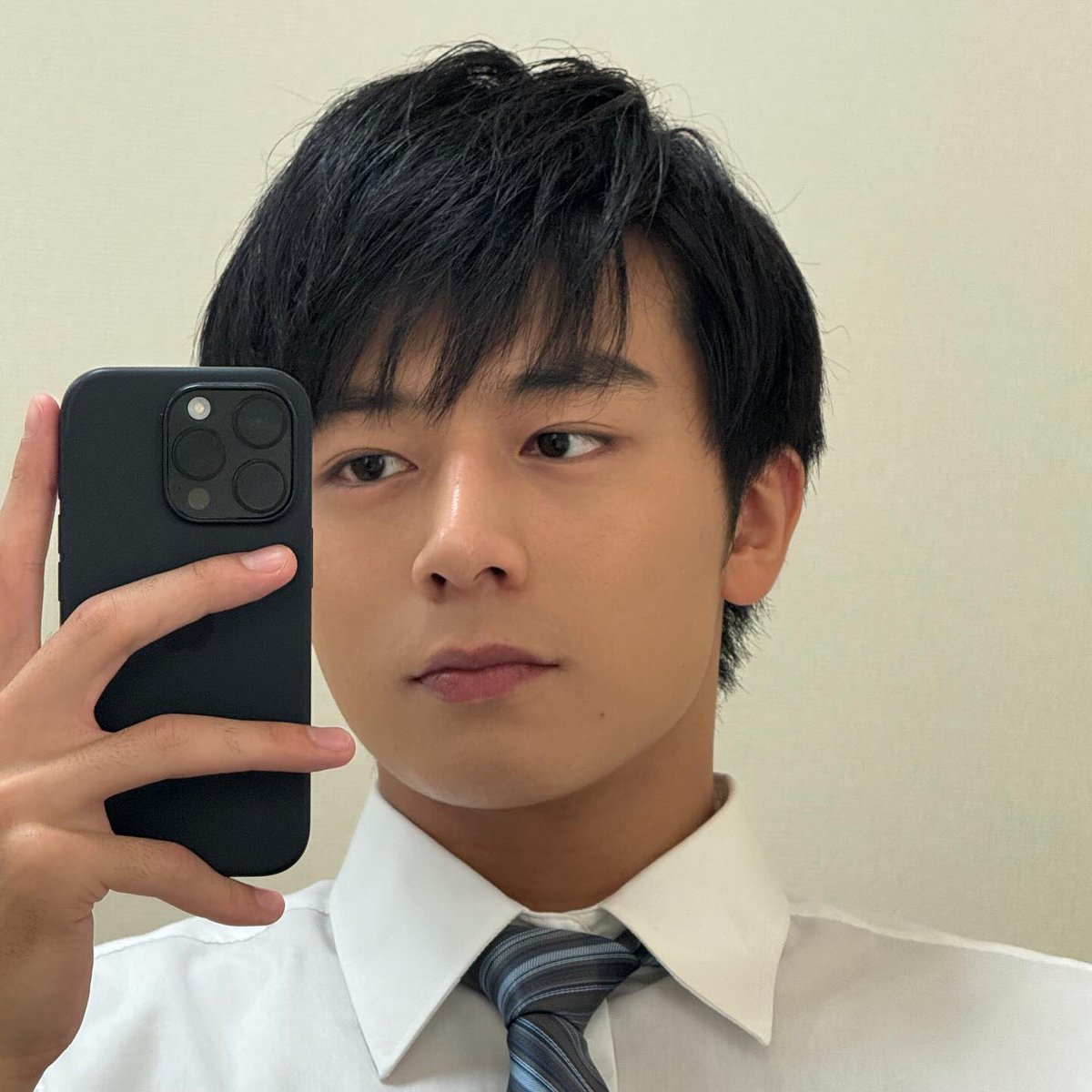 machineboywa's tweet photo. 거울셀카타율100 https://t.co/pumdExuny2
