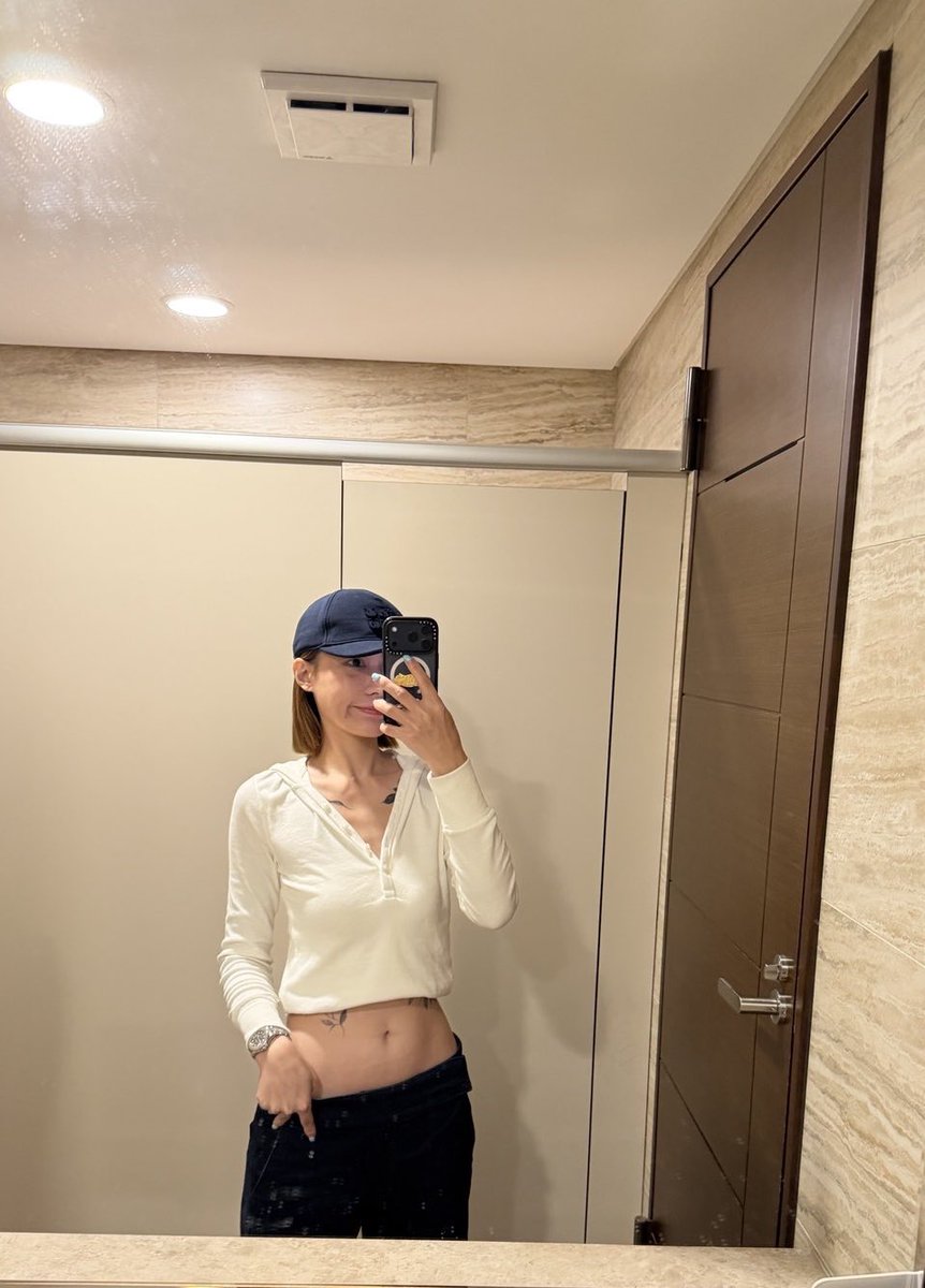assoonas66_h's tweet photo. 今天想肛交
能陪我嗎🥵 https://t.co/5I2yhYuovH