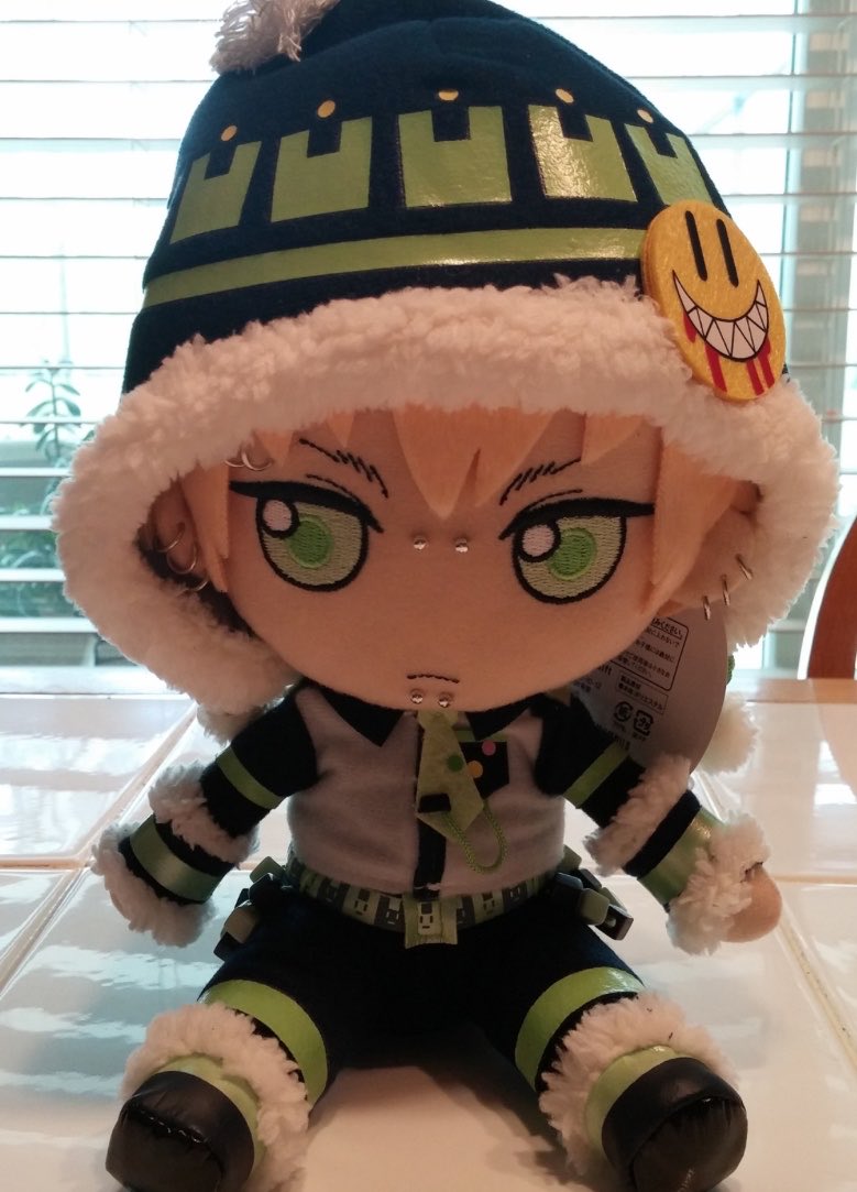 chiikawanoiz's tweet photo. i get so fucking sad when i remember i don't and probably will never have this plushie. https://t.co/R5FVAFJthl