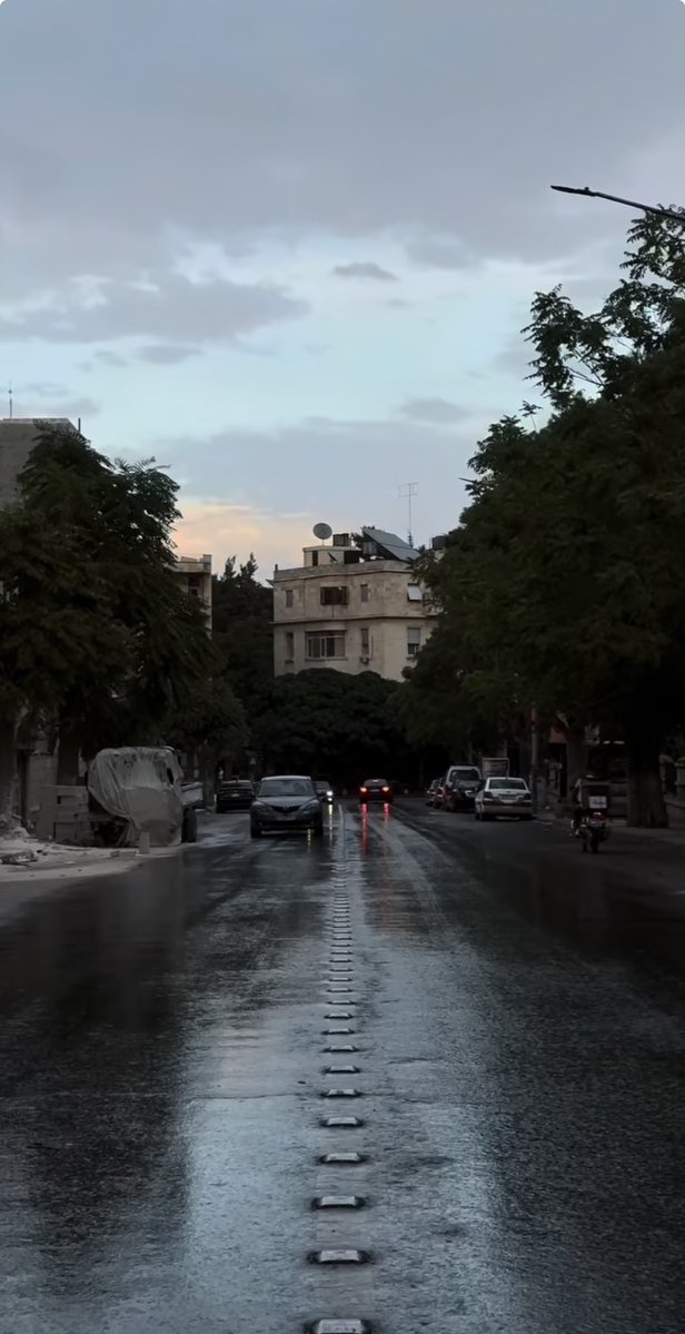 MIIILP0's tweet photo. لاتفشل حلب في إبهار من يتجه لها وقت المطر 🌧️🇸🇾 https://t.co/7GGeKn4RAK