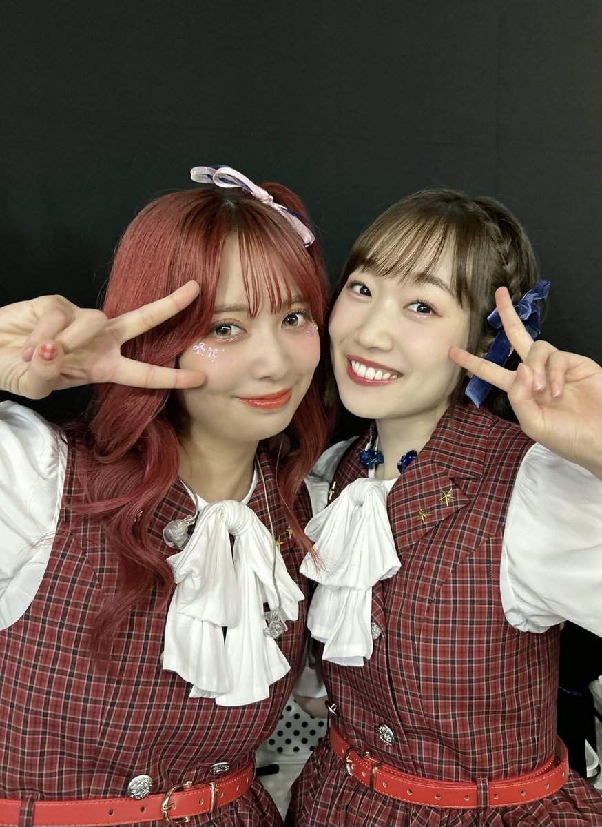 AzusaTadokoro's tweet photo. #ミリオン14th_day2 
2人ともプリンセンスだった…
それぞれ２人の大切なソロ曲を静香に任せていただいて本当に光栄でした😭✨
2次会まで余すことなく最高だった！！
乾杯ーっ🍻
このりおたかみなさんりかねぇお疲れ様ー！！！
(あずさ)
#ミリオン14th 
#idolmaster https://t.co/hAYrNCp49s