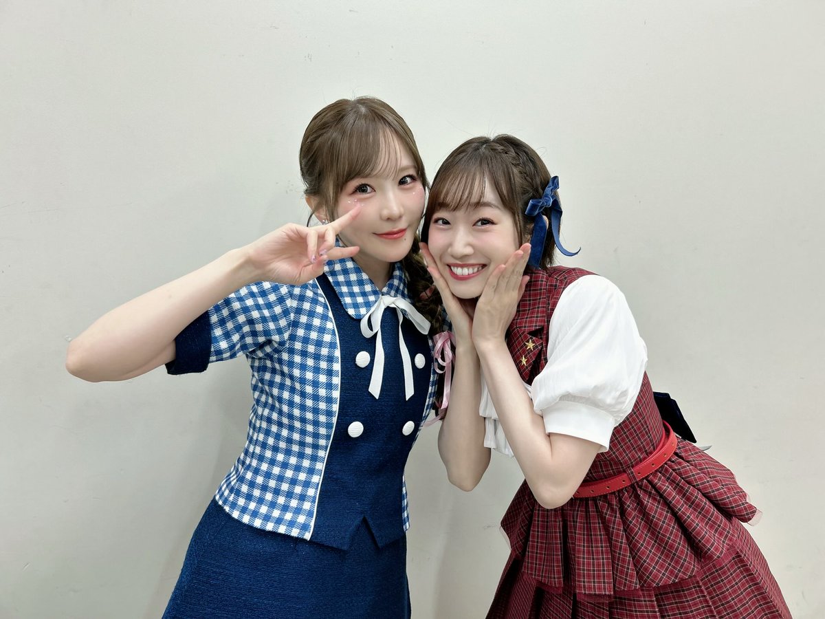 AzusaTadokoro's tweet photo. #ミリオン14th_day2 
2人ともプリンセンスだった…
それぞれ２人の大切なソロ曲を静香に任せていただいて本当に光栄でした😭✨
2次会まで余すことなく最高だった！！
乾杯ーっ🍻
このりおたかみなさんりかねぇお疲れ様ー！！！
(あずさ)
#ミリオン14th 
#idolmaster https://t.co/hAYrNCp49s