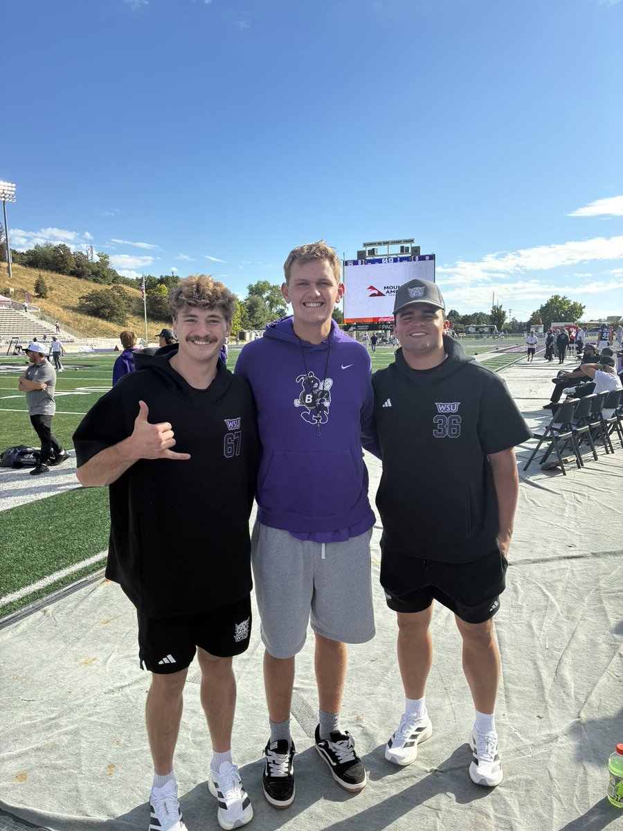 jaxjepp's tweet photo. Such a fun night. Thank you @LSanft650 @weberstatefb for the game day invite.  @FootballBEHS @CoachMund @JettJepp @ballersinutah https://t.co/70KP3LzmFu