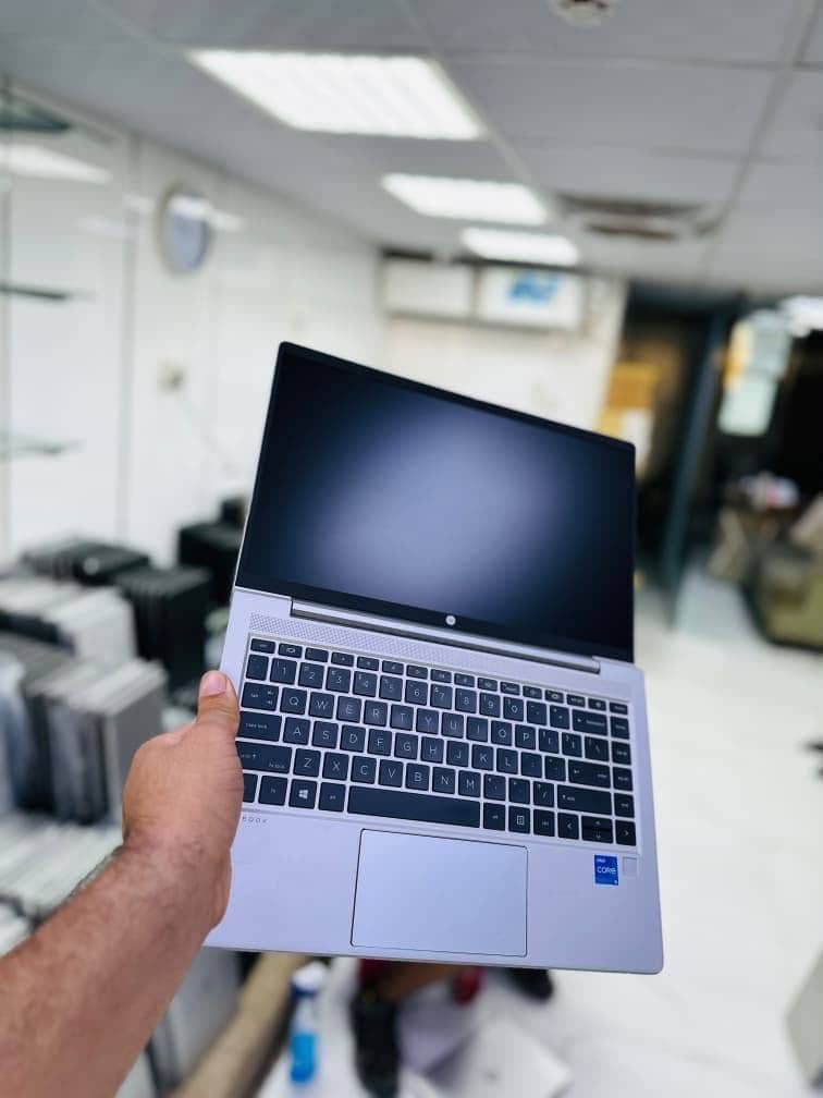 Author_Matthew1's tweet photo. Available Now... Send DA Message To Get Yours.

HP ELITE BOOK 1030G3/G4
CORE I5 
8GBRAM 
256SSD https://t.co/vj5sjcbSmY