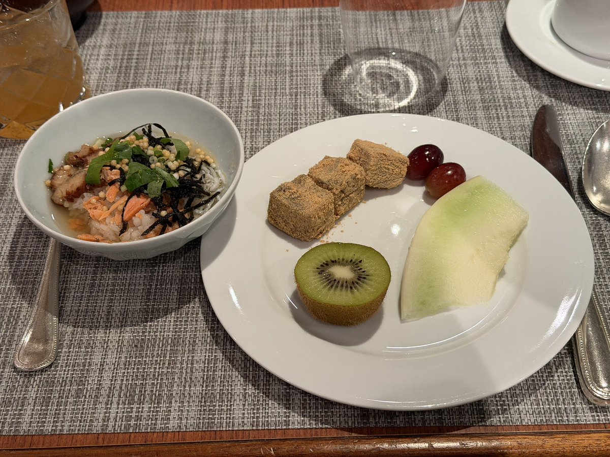 ss7_jal's tweet photo. #三井オーシャンフジ　本日の八葉和食
お茶漬けは昨日と同じ https://t.co/bNYJDW7Pjd