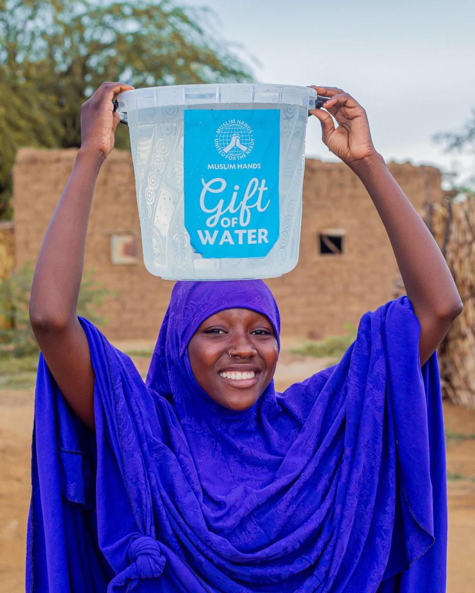 muslimhandsusa's tweet photo. Clean water can make a difference in every part of daily life, from drinking and cooking to caring for a family.

Help bring clean water to communities that need it most. Give the Gift of Water today. 💧

#MuslimHandsUSA #GiftOfWater #CleanWater https://t.co/iLaG4M1EBO