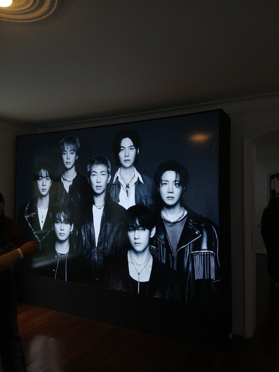 honey_htv's tweet photo. Ya puedo decir que estoy 100% lista para vivir el mejor concierto de mi vida.💜💜💜💜💜 

#army #BTS_WORLDTOUR_ARİRANG #BTS #popupbogota https://t.co/1H2TFZytMh