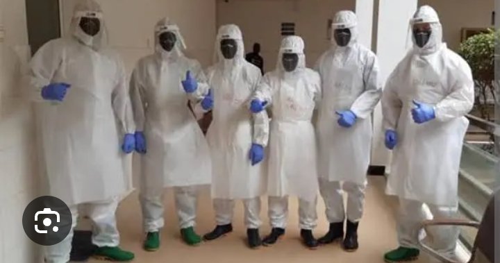 JavierPrez85501's tweet photo. En los momentos más difíciles, cuando los demás miran hacia otro lado, ahí están los cubanos ayudando a los más desfavorecidos.
#CubaSalvaVidas
#CubaCoopera https://t.co/r0nAaxTRX6