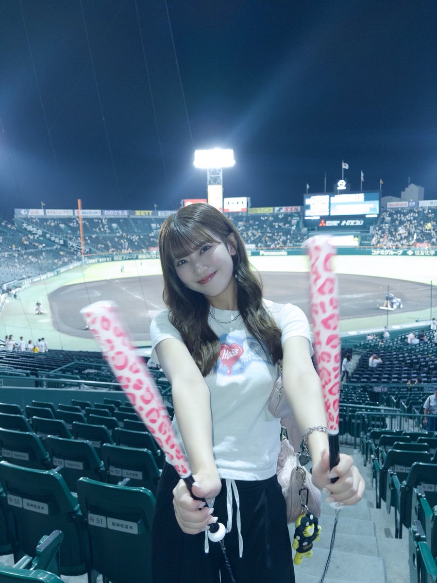 kyoka_shinohara's tweet photo. 現地とらほー！！！🐯
最高最高最高でした⚾️♡ https://t.co/jA3EaQYJJu