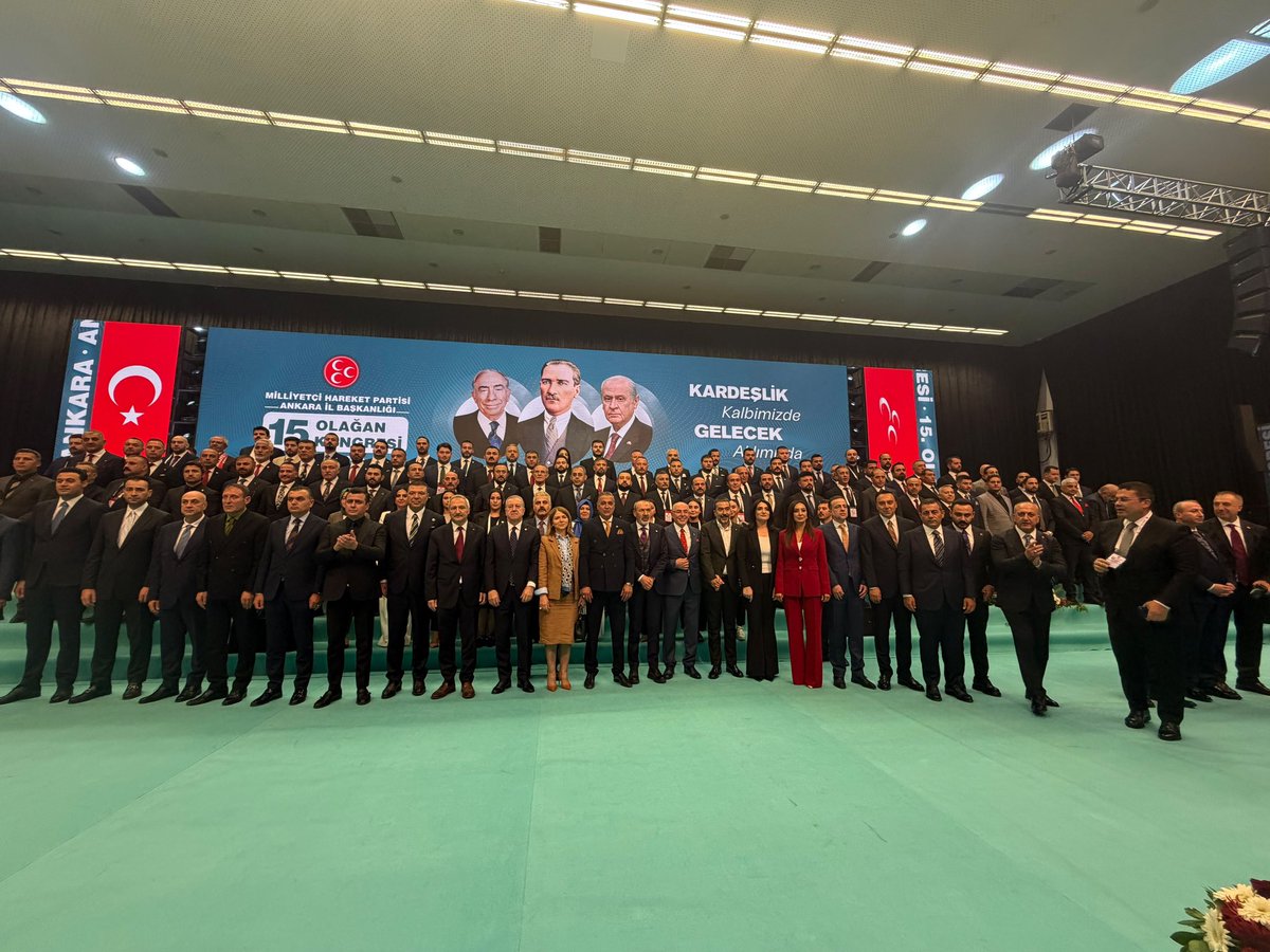 yasaryldrmMHP's tweet photo. Tüm Türklüğün kalbinin attığı yer #Ankara’da, il başkanlığımızın 15. Olağan Kongresi’nde hemşehrilerimizle, ülküdaşlarımızla birlikteydik. 
Ankara; kuruluşun ve kurtuluşun karargahı olarak terör belasından da kurtuluşumuzu müjdeleyecek inşallah.
Yeniden il başkanlığına seçilen Alparslan Doğan ve yönetimini tebrik eder, çalışmalarında başarılar dilerim.