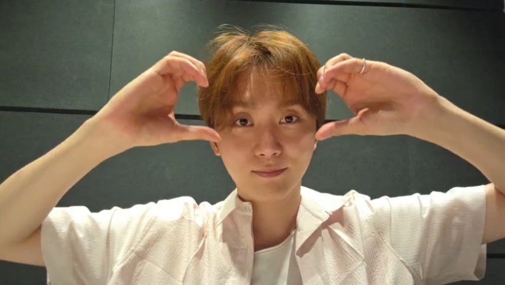 boosardan's tweet photo. it was nice to see you today 𑙕ྀི𓈒ੵ. ݂ .𓈒 ᩙ𑁬ཾ i cherish these moments with you so much! take care and have a good night, see you soon 🧡 https://t.co/fCfVa0XJRH