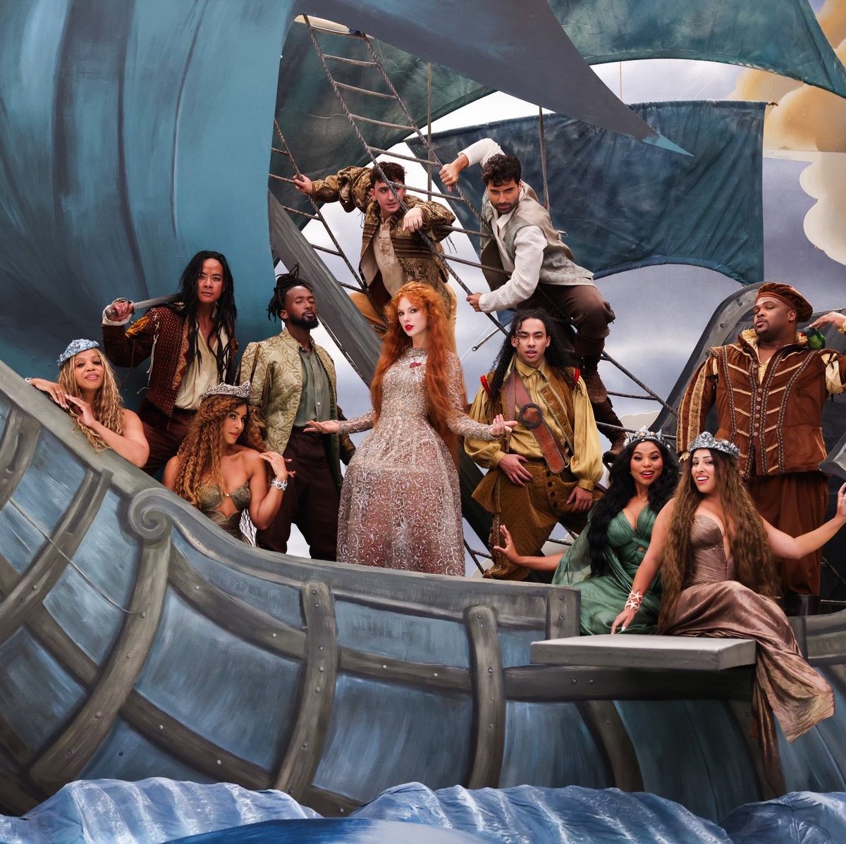 TChartSwift's tweet photo. Almost a year of its release, “The Fate of Ophelia” RETURNS to Top 25 on Global Spotify. The song received 2.28 million streams and stil never been performed live. https://t.co/ujyFYT4sJE