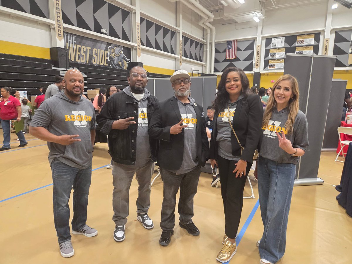 PathtoPinkston's tweet photo. 🎉 Region II Fam Jam was SPECTACULAR! 💙💛A huge THANK YOU to our amazing parents, families, and community partners for showing up and making this event so special. Together, we are building strong schools and an even stronger community! @Tanya_N_Shelton #RII #PoweredIIPerform #BuiltIIWin