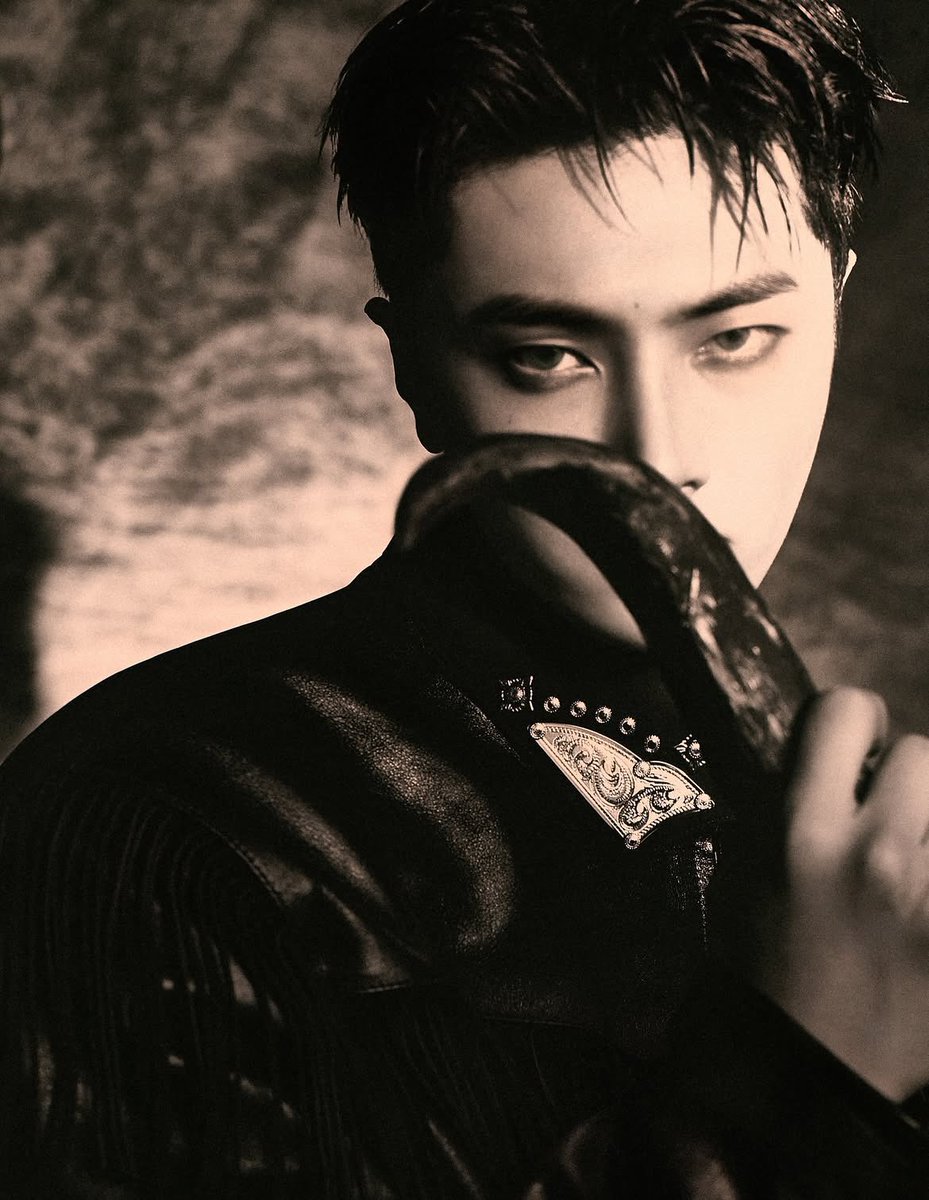 oneof_stars's tweet photo. Jay photographed by Jang Jungwoo for Harper’s Bazaar Korea 

(@/jxw on Instagram) 

 #제이 #JAY #ジェイ https://t.co/thmKvKzjO7