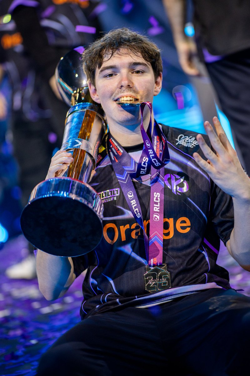 gcindisguise's tweet photo. the world championship might be the last time we see vatira in a karmine corp jersey 💔 https://t.co/UM4LH2qPMe