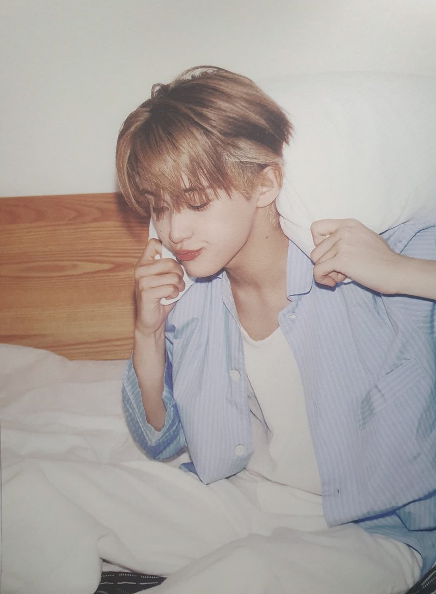 sugaringMK's tweet photo. 핀터에서 너무너무 이쁜 마크를 발견했어…🥺🩵 https://t.co/msEr3X5lQW