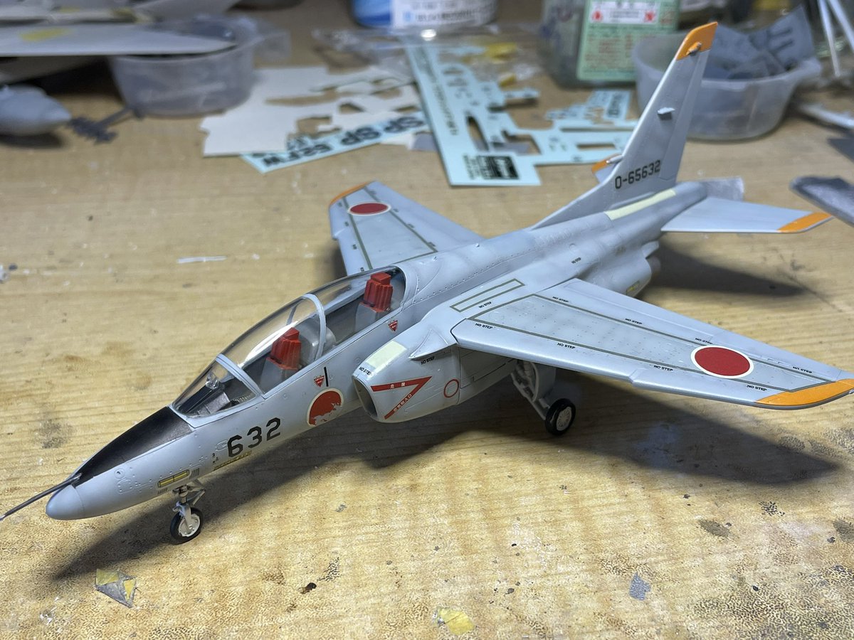 dai40074003's tweet photo. 飛行機模型は練習に持ってこいよ

凸モールドの彫り直しはスジボリの練習
モナカは合わせ目消しの練習
モールドの塗装は細吹きの練習
グラデーションの練習
マスキングの練習
デカールの練習
ウェザリングもいける

1個でこんだけ練習出来ると思えばお得と思わないかい❓😁 https://t.co/PR6nICD8u4