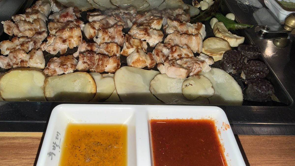 woowaryn's tweet photo. 동생님에게 후발대 한끼 대접완료
좋은 언니라는 칭찬 마음껏 남겨주세요 (^з^)-☆ https://t.co/eQstILsQbq