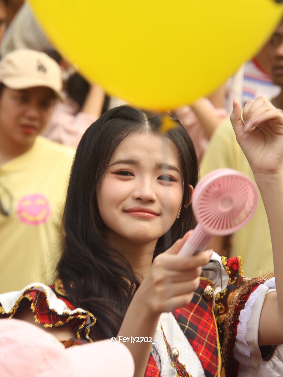 Ferly2702_'s tweet photo. Eyin @CErine_JKT48 https://t.co/H4i4QTJzPz