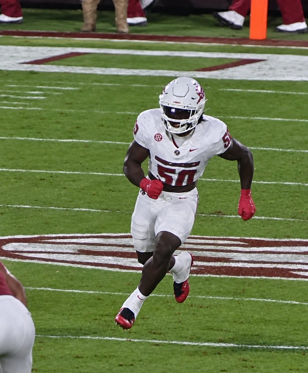 RicklanHolmes's tweet photo. @R1cklanHolmesII making plays against @SoonerFootball
#BuiltByHisExamples
#DrivenByHisPurpose
#WolfStatus
#RealOnes26
#GoLobos
#ProudDad
@UNMLoboFB
@UNMLOBOS https://t.co/OFMs4VKEq0