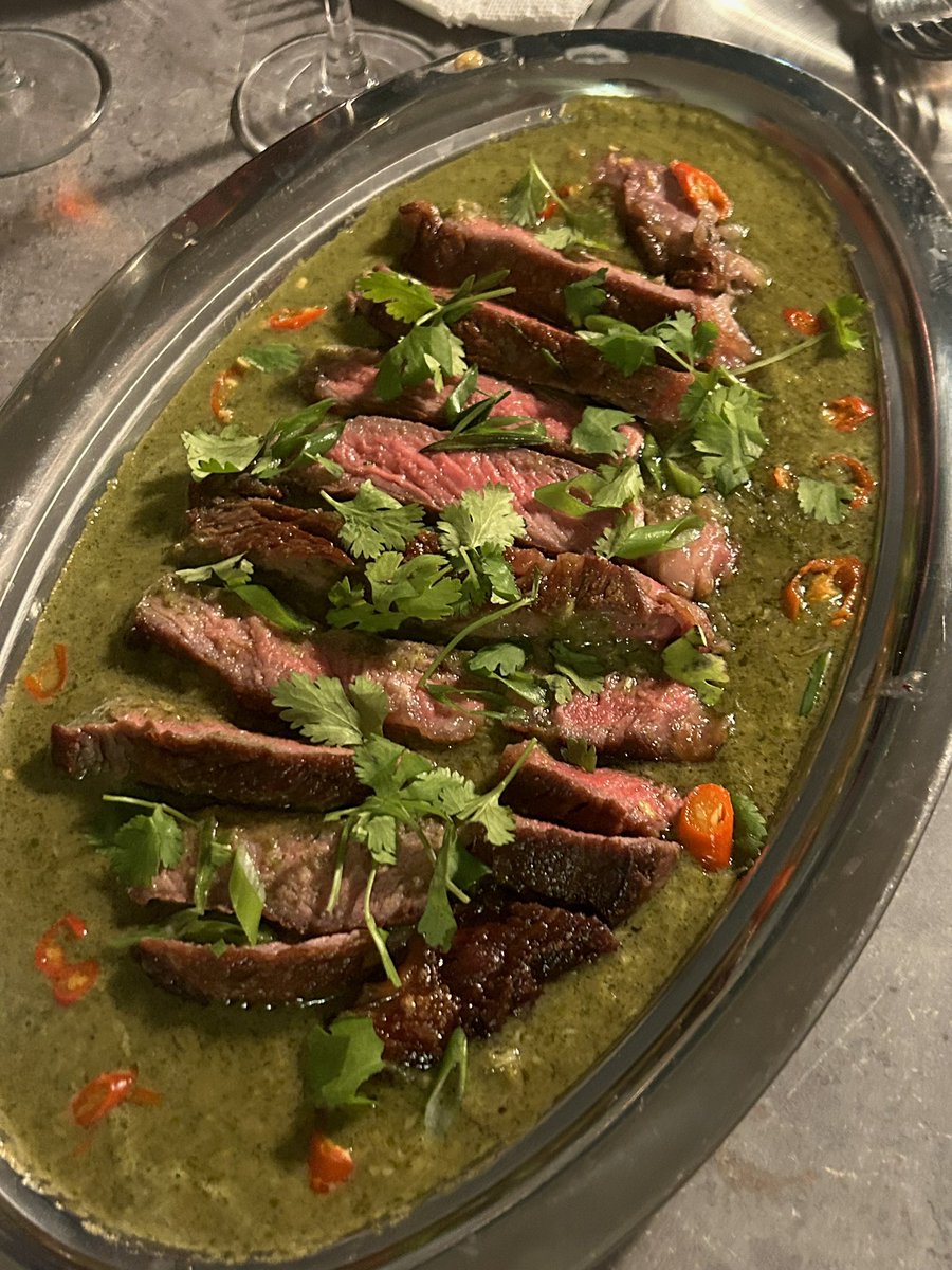 thyhighs's tweet photo. hi follow my cooking IG !! @vanessas_eats https://t.co/H2YENOgmKc